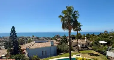 Haus 5 Schlafzimmer in Dos Hermanas, Spanien
