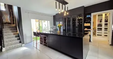 Haus 2 Schlafzimmer in San Pedro Alcantara, Spanien