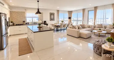Penthouse 5 chambres dans Netanya, Israël