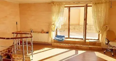 Mieszkanie 5 pokojów w Odessa, Ukraina