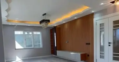 Wohnung 4 zimmer in Beylikduzu, Türkei