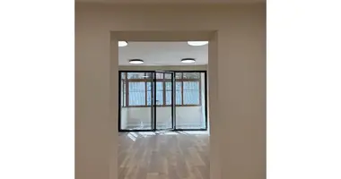 Apartamento 3 habitaciones en Tirana Municipality, Albania