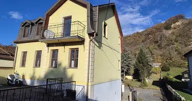 Haus 6 zimmer in Bisamberg, Österreich