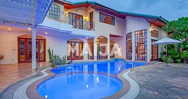 Villa 6 bedrooms in Nong Prue, Thailand