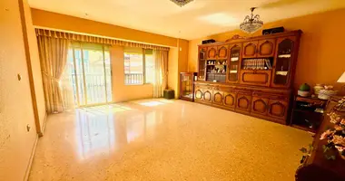4 bedroom apartment in Alicante, Spain