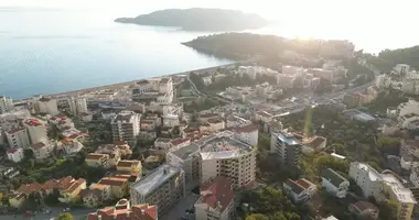 Квартира 3 спальни в Boreti, Черногория