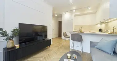 Квартира 2 комнаты в Варшава, Польша