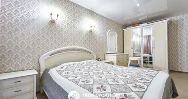 Wohnung 3 zimmer in Minsk, Belarus