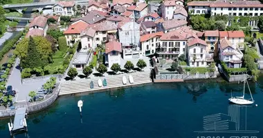 4 chambres dans Lenno, Italie