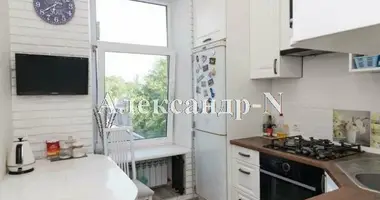 2 room apartment in Odesa, Ukraine