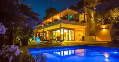 Villa in Santa Maria de Llorell, Spanien