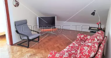 4 room apartment in Municipality of Povljana, Croatia