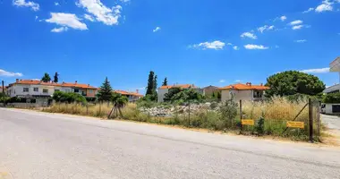 Plot of land in Neos Marmaras, Greece
