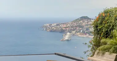 Haus 4 Schlafzimmer in Funchal, Portugal