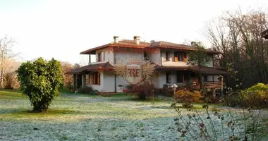 Villa 6 habitaciones en Stresa, Italia
