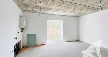 Квартира 4 комнаты в Брест, Беларусь