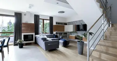 Haus 5 zimmer in Warschau, Polen