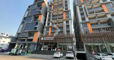 Propriété commerciale dans Sangkat Chroy Changvar, Cambodge