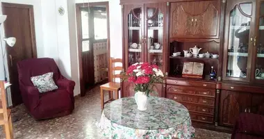 Villa 4 bedrooms in Estepona, Spain