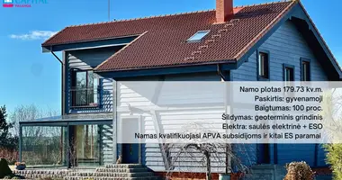 Dom w Vydmantai, Litwa