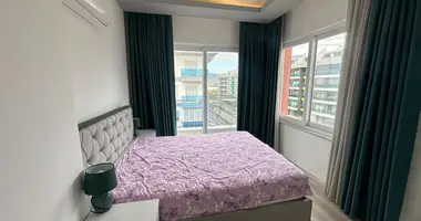 Wohnung 4 Schlafzimmer in Kargıcak, Türkei