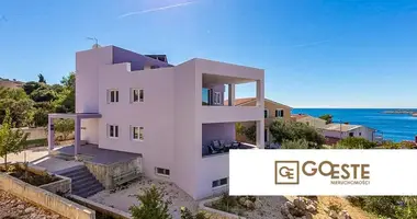 Maison 9 chambres dans Opcina Dezanovac, Croatie