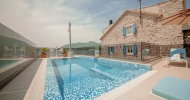 Willa w Tivat, Czarnogóra