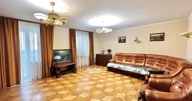 Квартира 3 комнаты в Минск, Беларусь
