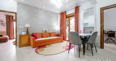 Wohnung 2 Schlafzimmer in Tivat, Montenegro