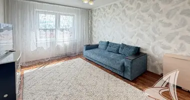 4 room apartment in Muchaviecki sielski Saviet, Belarus