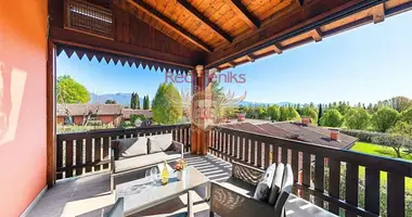 2 bedroom apartment in Soiano del Lago, Italy