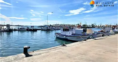 Mieszkanie 3 pokoi w Santa Pola, Hiszpania