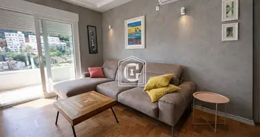 Квартира 4 комнаты в Будва, Черногория