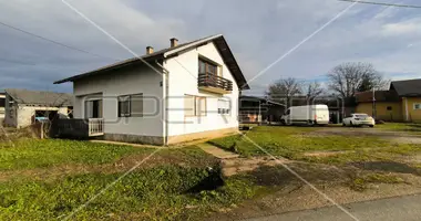 Haus 4 zimmer in Krasic, Kroatien