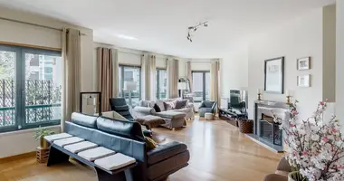 Appartement 5 chambres dans Madalena, Portugal