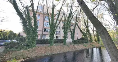 Apartamento 5 habitaciones en Varsovia, Polonia