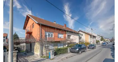 Maison 3 chambres dans Ville de Zagreb, Croatie