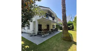 Villa 3 zimmer in Golem, Albanien