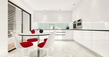 Townhouse 2 bedrooms in Ferreiras, Portugal
