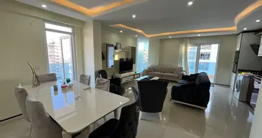 Mieszkanie 5 pokojów w Kargicak, Turcja