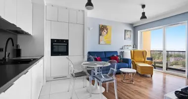 Квартира 2 комнаты в Варшава, Польша