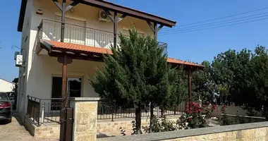 Villa de 4 dormitorios en Pachna, Chipre