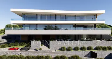 5 bedroom house in Agios Tychonas, Cyprus