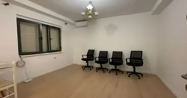 Bureau 96 m² dans Tirana, Albanie
