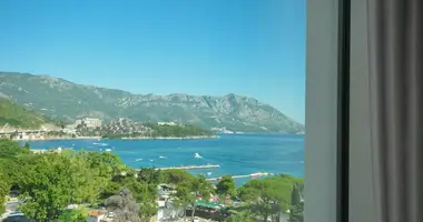 Mieszkanie 3 pokoi w Budva, Czarnogóra