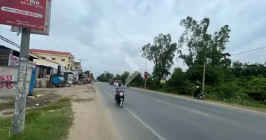 Участок земли в Такмау, Камбоджа