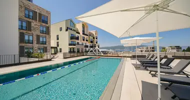 Apartamento 2 habitaciones en Tivat, Montenegro