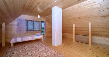 Casa en Krasnienski sielski Saviet, Belarús