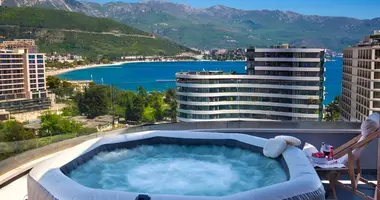 Apartamento 5 habitaciones en Budva, Montenegro
