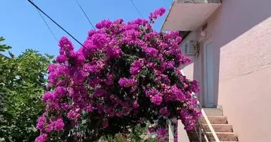 Дом 3 спальни в , Черногория